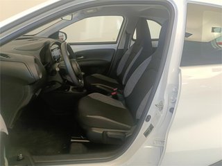 TOYOTA Aygo X 5 Puertas Play 70 Manual 5v