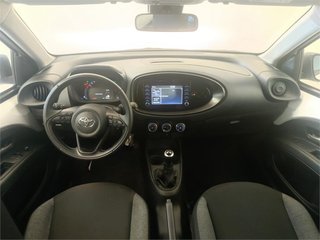 TOYOTA Aygo X 5 Puertas Play 70 Manual 5v