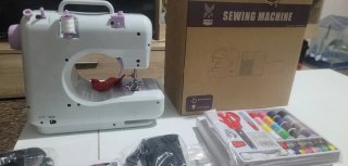 MAQUINA DE COSER COMPACTA FHSM-505 NUEVA
