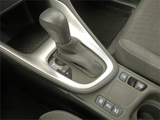 TOYOTA Yaris 5 Puertas Active Tech 120H Automático (e-CVT)