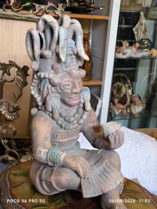 estatuilla de terracota precolombino arte maya