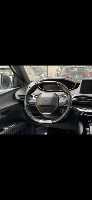 Peugeot 3008 2020 GT line 131cv