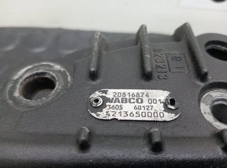 Renault 100096 4213650000 centralita caja magnum