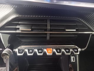 PEUGEOT 2008 Active BlueHDI 81kW (110CV)