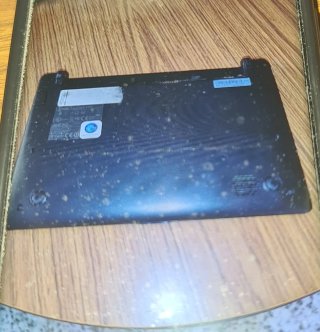 Mini portátil Asus negro