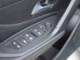 Peugeot 308 1.2 130CV Allure