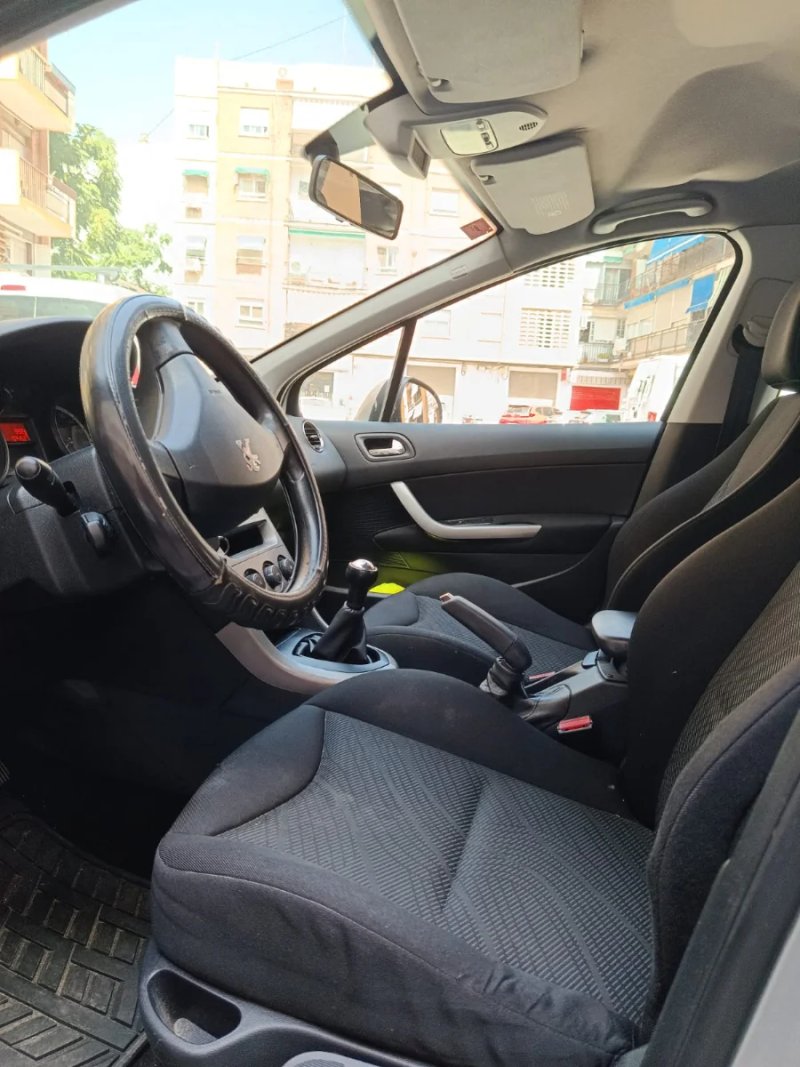 Peugeot 308 1.6 HDI Business Line FAP (CO2 110) 2012, foto 4