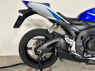 Suzuki GSXR750