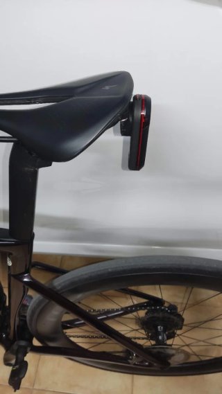 Soporte Garmin Varia Sillin Specialized swat