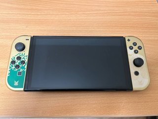 Nintendo Switch OLED Zelda -  impecable