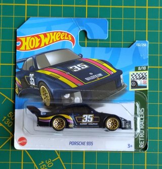 Hot Wheels Porsche 935 Retro Racers 132/250