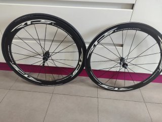 Ruedas de carretera de carbono
