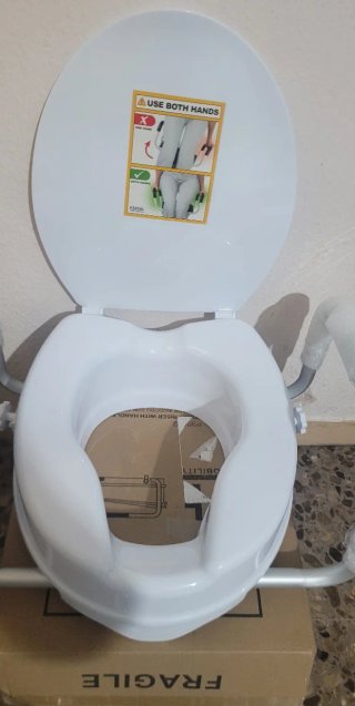 ELEVADOR WC CON REPOSABRAZOS NUEVO ALTURA 10CM