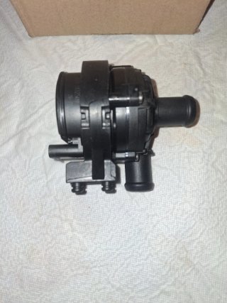 Bomba Agua Adicional VAG 2Q0965567A OFERTA