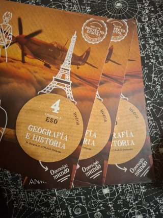 ISBN 9788414327319