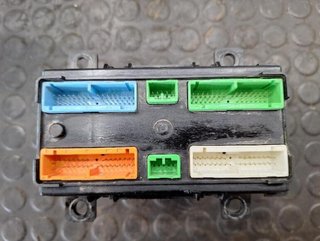 7421313713p05 centralita renault premium 110631