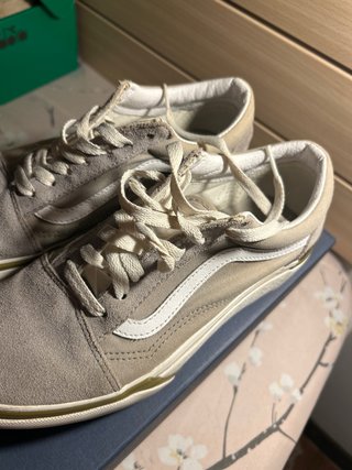 Zapatillas Vans Beige y Blancas