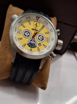 Cambio Reloj Ferrari Cronógrafo 46mm Miyota 0S22
