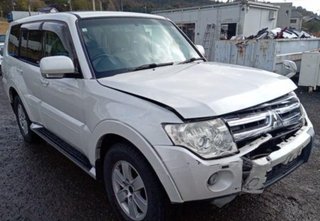 DESPIECE EN DESGUACE MITSUBISHI MONTERO 3200 V80