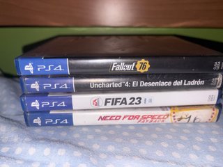 Pack 4 Juegos PS4: Fallout 76, Uncharted 4,FIFA 23