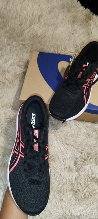 zapatillas Asics de mujer SIN ESTRENAR