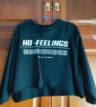 Sudadera cortita