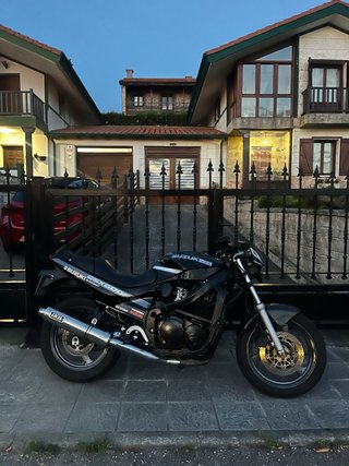 Suzuki GSX600F Proyecto LIMITADA A2