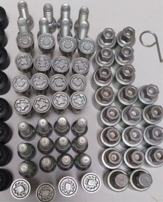TORNILLOS ANTIRROBO VW GOLF AUDI SEAT TIGUAN CADDY