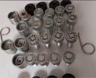 TORNILLOS ANTIRROBO VW GOLF AUDI SEAT TIGUAN CADDY