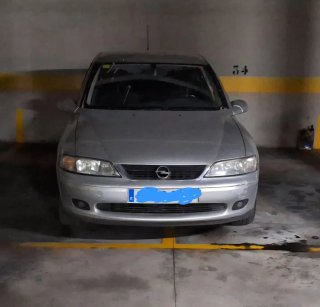 Opel Vectra 2000