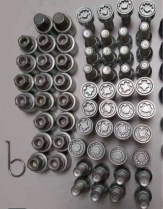 TORNILLOS ANTIRROBO VW GOLF AUDI SEAT VW T4T5 T6T7