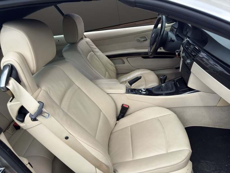 BMW Serie 3 2008, foto 21