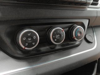 Renault Trafic Authentic Energy Blue dCi 81 kW (110 CV)