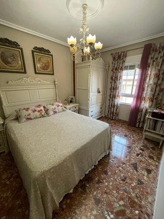 PISO EN VENTA REFORMADO ZONA HOSPITAL.