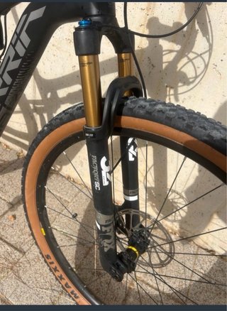 Bicicleta de carbono Berria