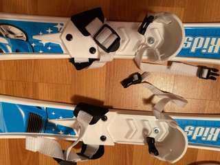 Esquís infantiles Sno Kids con bastones