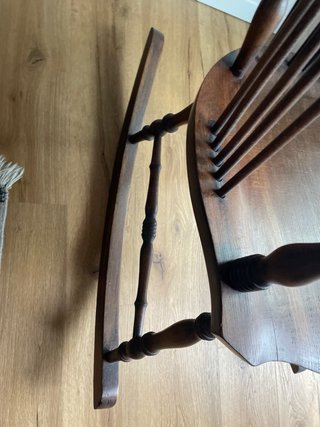 Dondolo New America in legno