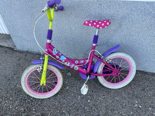 Bicicleta infantil morada y verde