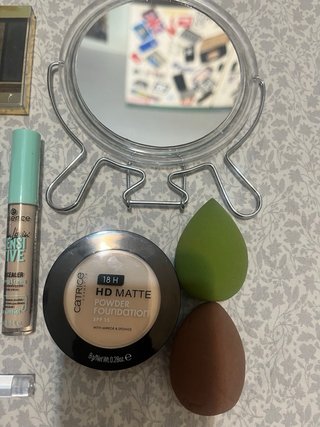 Lote maquillaje NUEVO