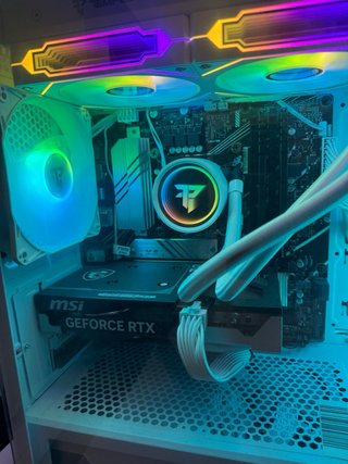 PC Gamer Blanco con RGB