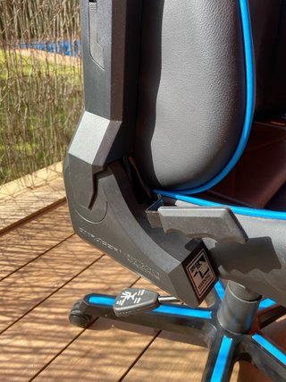 Silla Gaming DXRacer Negra y Azul