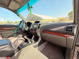 Toyota Land Cruiser 2004