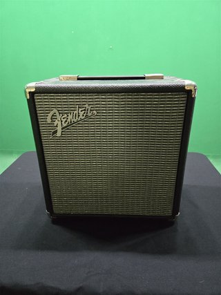 Amplificador de bajo Fender Rumble 15