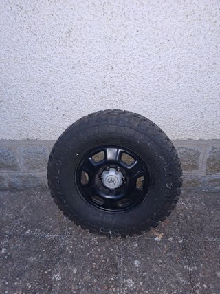 Llanta y neumático Toyota Land Cruiser