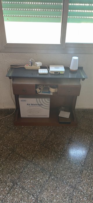 Se dona Mueble recibidor madera y cristal