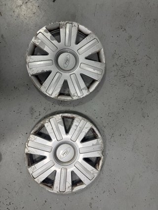 2 Tapacubos Ford 14 Plata