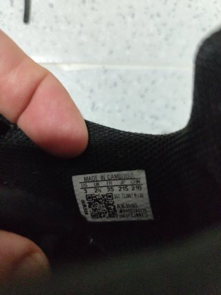 Botas de fútbol Adidas Negras talla 32