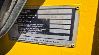 Mini pala Komatsu SK714