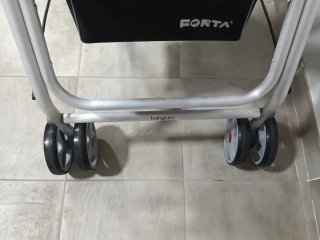 Andador FORTA Kanguro 4 ruedas