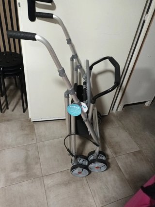 Andador FORTA Kanguro 4 ruedas